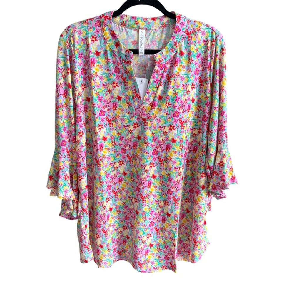 Dear Scarlett - Plus Size Lavender Floral Lizzy Top with Ruffle Sleeve - 3X - Picture 2 of 4